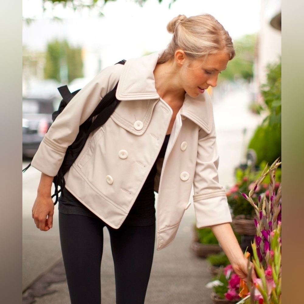 Lululemon Coco Shell Peacoat - Picture 5 of 6